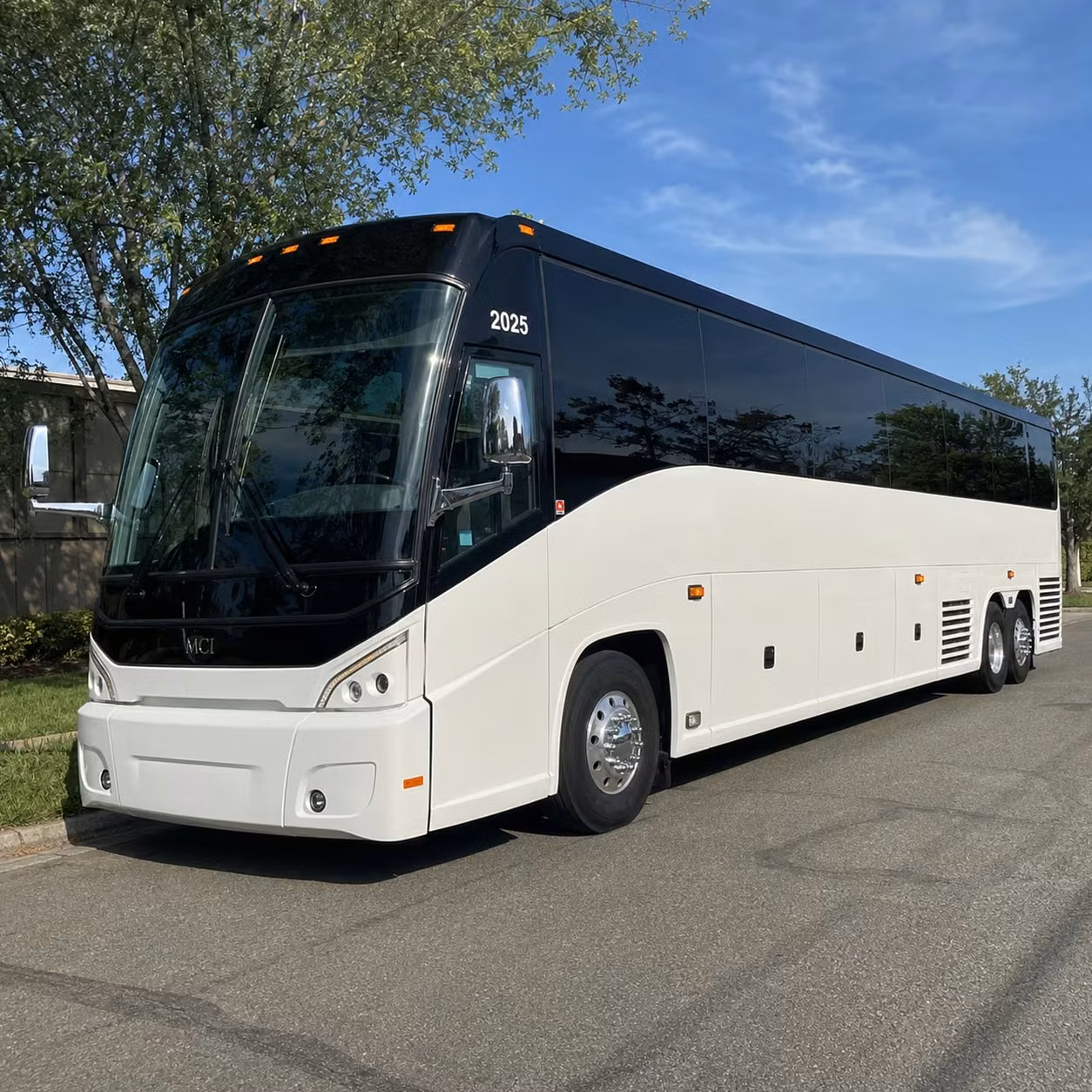 long distance group travel from west covina to las vegas has never been smoother