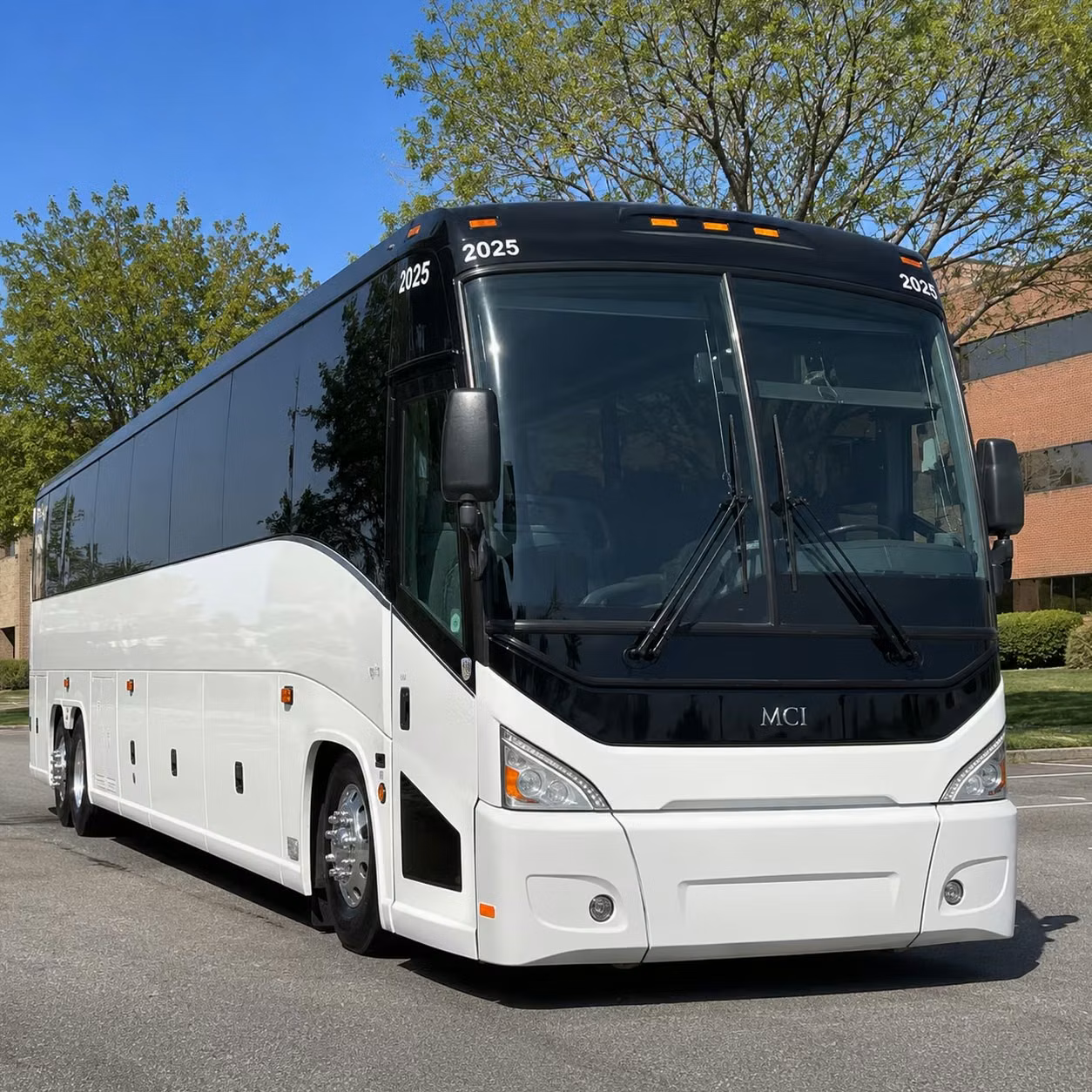 westcovinacharterbus com is the go to for rose bowl and kia forum concert shuttles near west covina